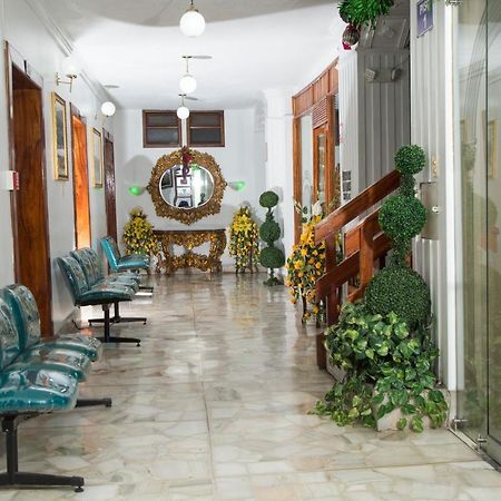 Hotel Plaza Del Teatro キト エクステリア 写真