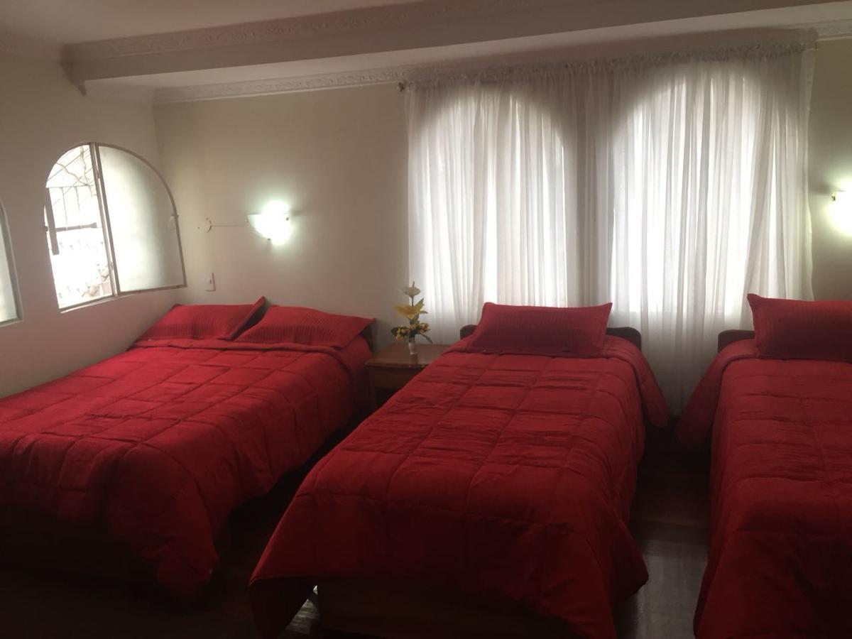 Hotel Plaza Del Teatro キト エクステリア 写真